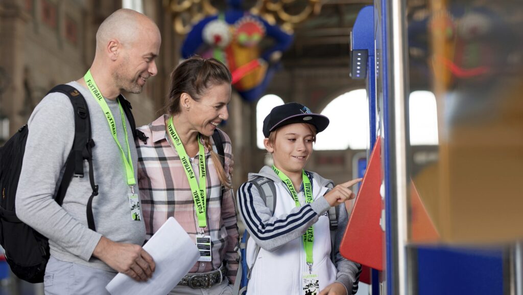 Familie Bats P2A1892 scaled e1698741873712