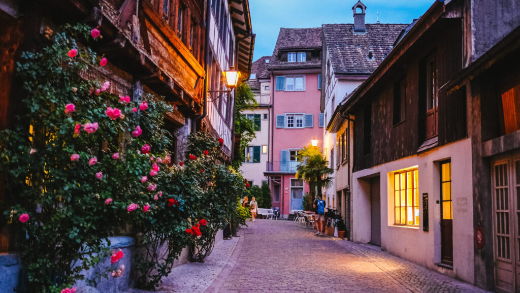 Foxtrail Baccara Rapperswil Zuerich Ostschweiz Sightseeing scaled e1698739638878