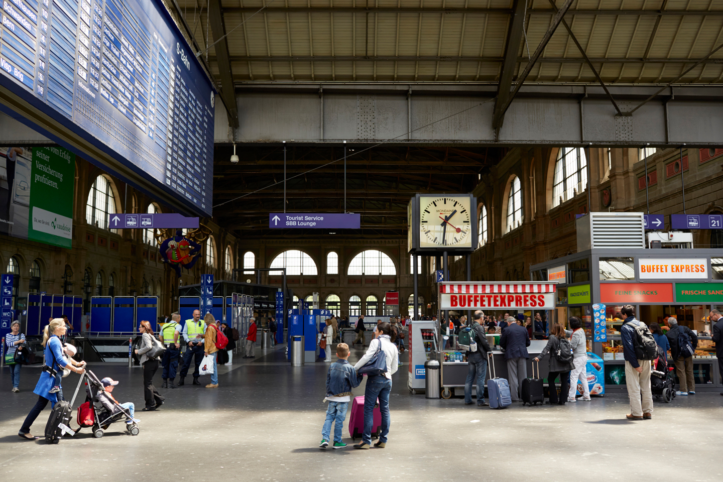 Hauptbahnhof, Zuerich, 2. Juni 2014. Photo by Elisabeth Real Foxtrail Hauptbahnhof Zrich Schnitzeljagd im HB 3