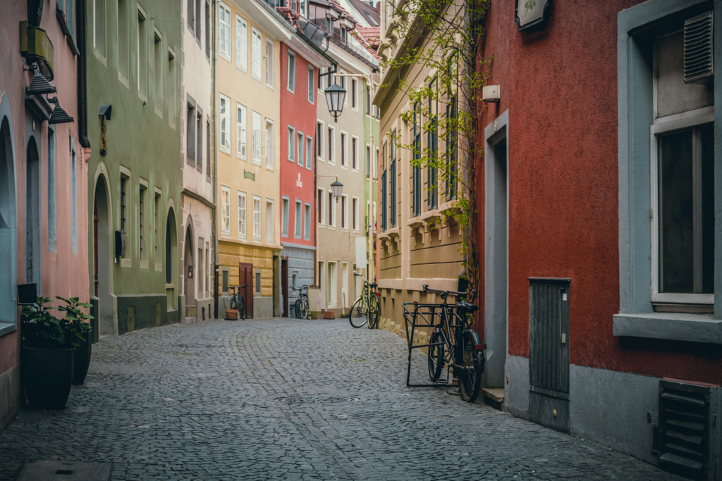 iStock 1145097557 Copy